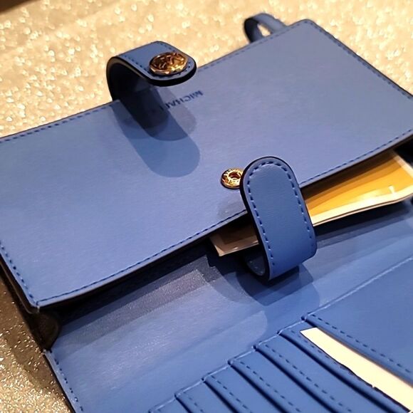 Michael Kors Jet Set Charm Small Phine Wristlet- Oxford - Picture 10 of 14